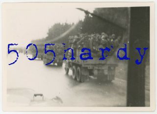 Wwii Us Gi Photo - German Pows Packed In Multiple Gmc Cckw Trucks On Autobahn
