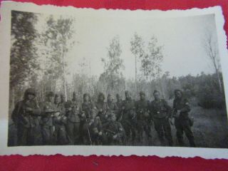 Wwii German Photo Combat Soldiers In Russia W/ Mosquito Head Netting