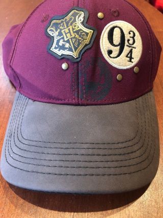 Wizarding World Of Harry Potter Hogwarts Crest 9 3/4 Baseball Adjustable Hat/cap
