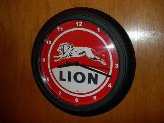 Lion Oil Logo Gas Service Station Garage Man Cave Wall Clock Sign