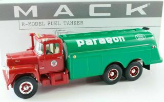 First Gear Texaco Mack R - Model Fuel Tanker Paragon Oil 19 - 2326 1/34,
