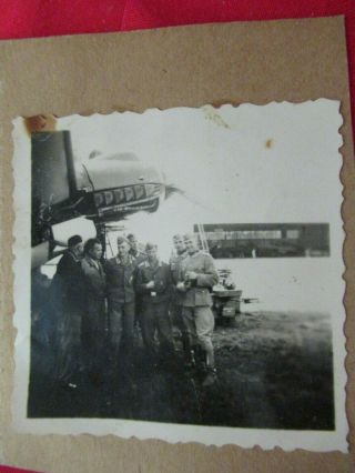 Wwii German Photo Combat Soldiers Under Engine Ju87?