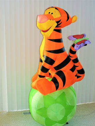6ft Easter Tigger Gemmy Airblown Inflatable Disney 2