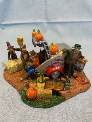 Lemax Spooky Town Halloween Trunk And Treating Relisting - Serious Buyers Please