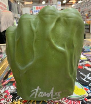Stan Lee Signed Incredible Hulk Fist Autograph Psa/dna Cert 78