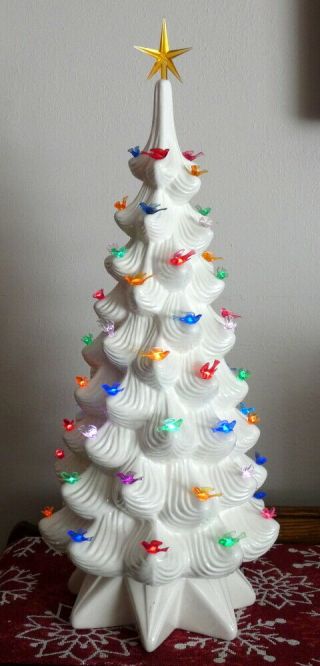 Vintage Large Atlantic Mold White Ceramic Christmas Tree With Birds And Star