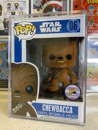 Funko Pop Star Wars Flocked Chewbacca Sdcc 2011 Excl 480le