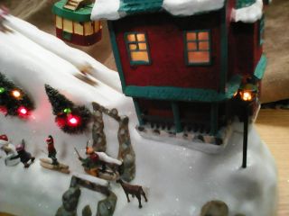 Mr.  Christmas Winter Wonderland Cable Cars & Skiers Lighted Village 2