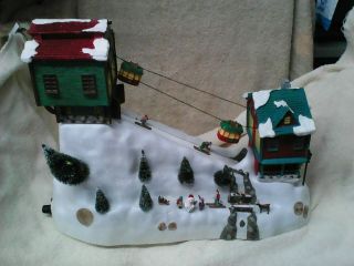 Mr.  Christmas Winter Wonderland Cable Cars & Skiers Lighted Village 3