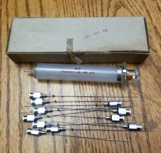Vtg B - D Us Military Glass Syringe 1952 Korean War Era Property Of Us Yale Needle