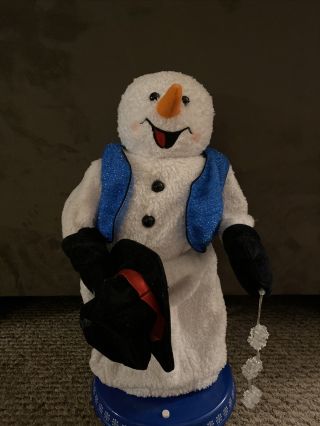 Gemmy Snowflake Spinning Snowman Snowmiser Classic,  1 Song