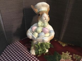 Kaldun & Bogle Chef Rabbit 10” High 5” Across Bottom Bunny Carry Eggs