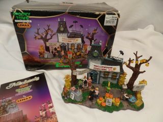 2004 Lemax Spooky Town Halloween Festival Discontinued W Box