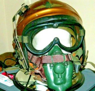 U.  S.  Navy Pilots Gentex H - 4 Helmet Withspec.  Millm - 7151 (aer) Internal Helmet