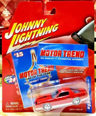 Johnny Lightning Motor Trend Car Of The Year 1982 Chevrolet Camaro Z28 RED 1/64 2