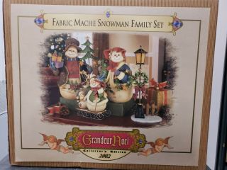 Grandeur Noel 4 Pc Fabric Mache Snowman Family Set Collector’s Edition 2002