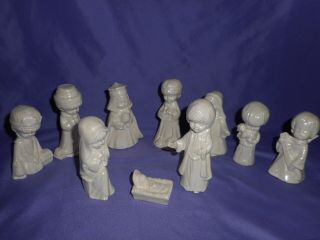 Vintage 10 Pc Ceramic Christmas Children Nativity Set White Pearl 4 1/2 "