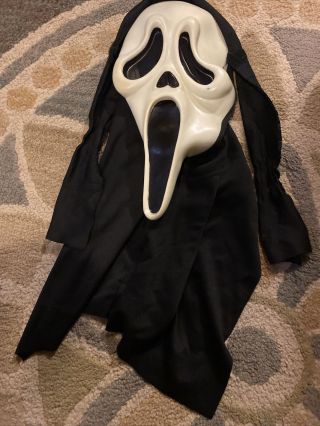 Vintage Scream Mask Easter Unlimited Inc (mk) Made In China