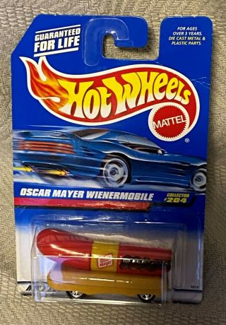 1997 Hot Wheels 204 Oscar Mayer Wienermobile