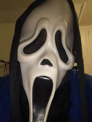 Ghostface Scream Mask Glow In The Dark