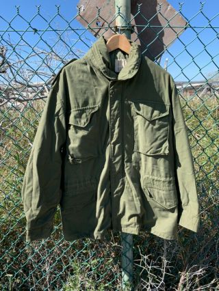 M 65 Army Field Jacket Sz Med Reg Vietnam Era / 1960 - 1970s