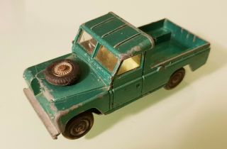 Vintage Corgi Toys 109 " W.  B.  Land Rover - Green Diecast Model Car