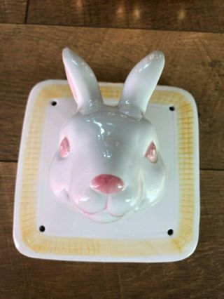Vintage Ceramic White Bunny Rabbit Head Kitchen Towel Holder Wall Farmhouse Cute