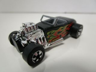 Vintage Hot Wheels Blackwall - 1932 Ford Roadster Hot Rod (black) (case H)