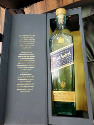 Collectable Empty Johnnie Walker Blue Label Scotch Whisky Bottle W/ Box 750 Ml