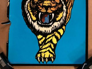 Stripe Vintage Blacklight Poster Velvet Pin Up 1975 Flocked Tigers 3