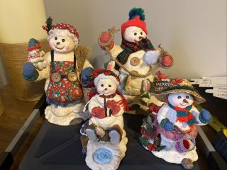 Grandeur Noel Fishing Snowman Family Set Of 4