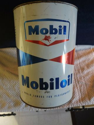 Vintage Mobil 5 Quart Metal Oil Can For Mobiloil Logo With Pegusas