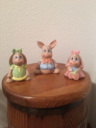 Vintage Ceramic Mold Bunny Rabbit Hand Painted 