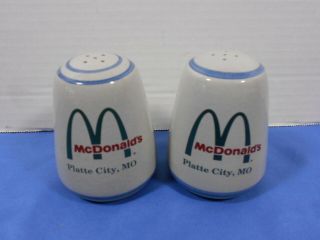 Rare 1995 Mcdonalds Red Wing Stoneware Salt And Pepper Shakers Platte City,  Mo