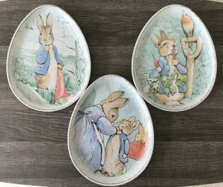 3 Pottery Barn Kids Peter Rabbit 9.  5 " Egg Shaped Melamine Plates - Minty