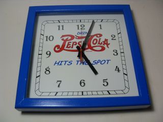 Drink Pepsi - Cola Hits The Spot Quartz Battery Wood Frame Clock 2006