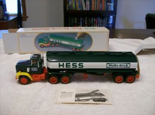 Hess 1984 Toy Tanker Truck Bank Vehicle