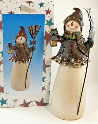 Coach House Gifts 11 " Resin Snowman Figure Smiling Holding Lantern Dressed Hat
