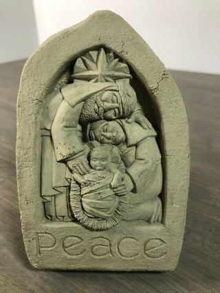 2001 Carruth Studios Peace Nativity Cast Stone Art Statue Figure (561)