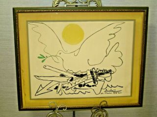 Vtg 32 " X 26 " Pablo Picasso " Dove Of Peace " 1962 Color Lithograph Signed Framed