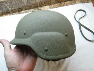 Us Army Unicor Made With Kevlar Helmet Medium M - 3 W/woodland Camo Cover