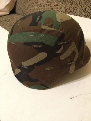 Us Army Pasgt Made With Kevlar Helmet Medium M - 8 Unicor W Strap Woodland Camo