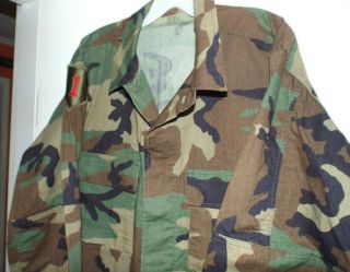 US Army Woodland Camo BDU CW Combat Jacket Large/Regular Patches Big Red 1 2