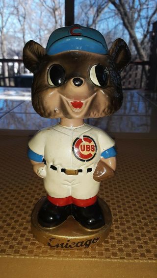 Chicago Cubs Bobblehead 1960 ' s with Gold Base 2