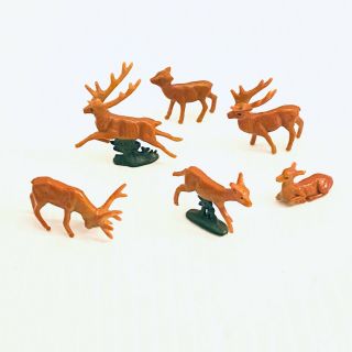 Set Of 6 Vintage Miniature Hard Plastic Deer Reindeer Doe Buck Assorted Diorama