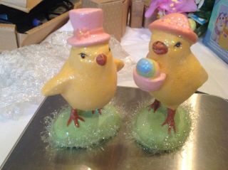 Chicks With Hats Boy & Girl Glittery Retro Look Easter Spring