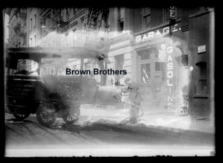 1920s Nyc Early Gas Station & Garage Auto Filling Up Glass Photo Negative - Bb