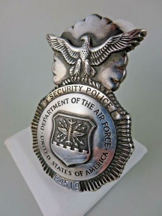 Department Of The Air Force Usa Security Police Pin Badge Obsolete
