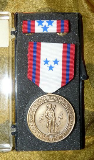 North Dakota National Guard Full Size Legion Of Merit Medal And Ribbon Set