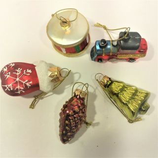 5 Treasure Miniature Glass Christmas Ornaments Train Mitten Pine Cone Drum Tree
